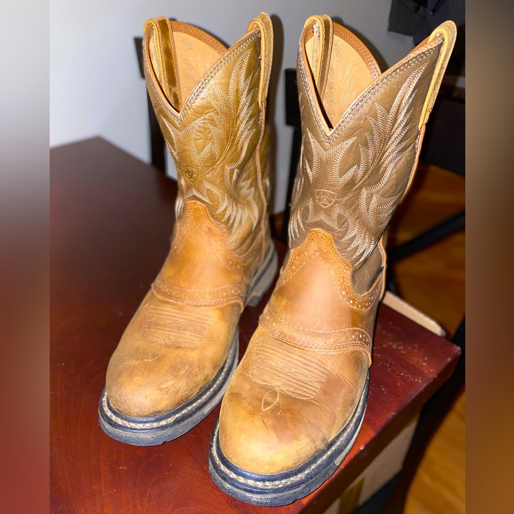Ariat boots. SZ 11D